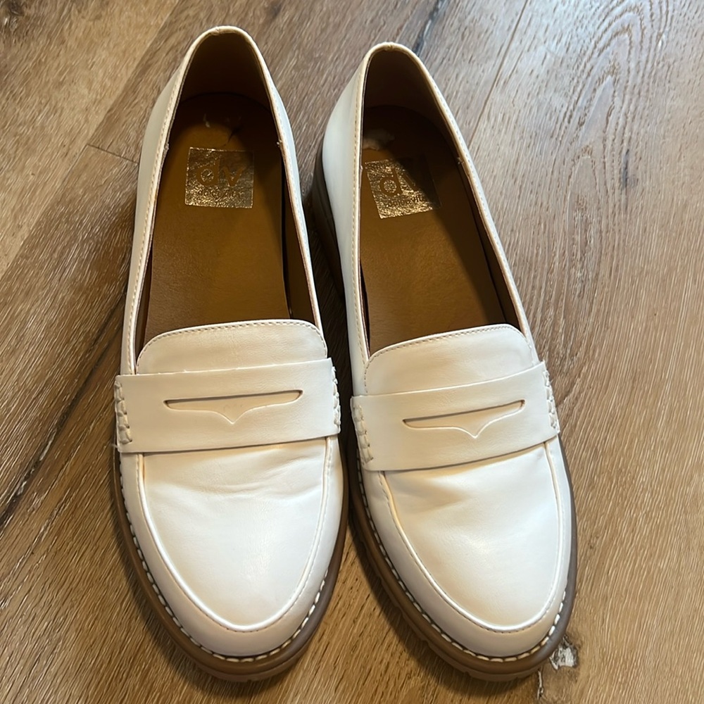 DV Dolce Vita Womens Catalina Slip On Penny Loafer Shoe White Ivory 8.5